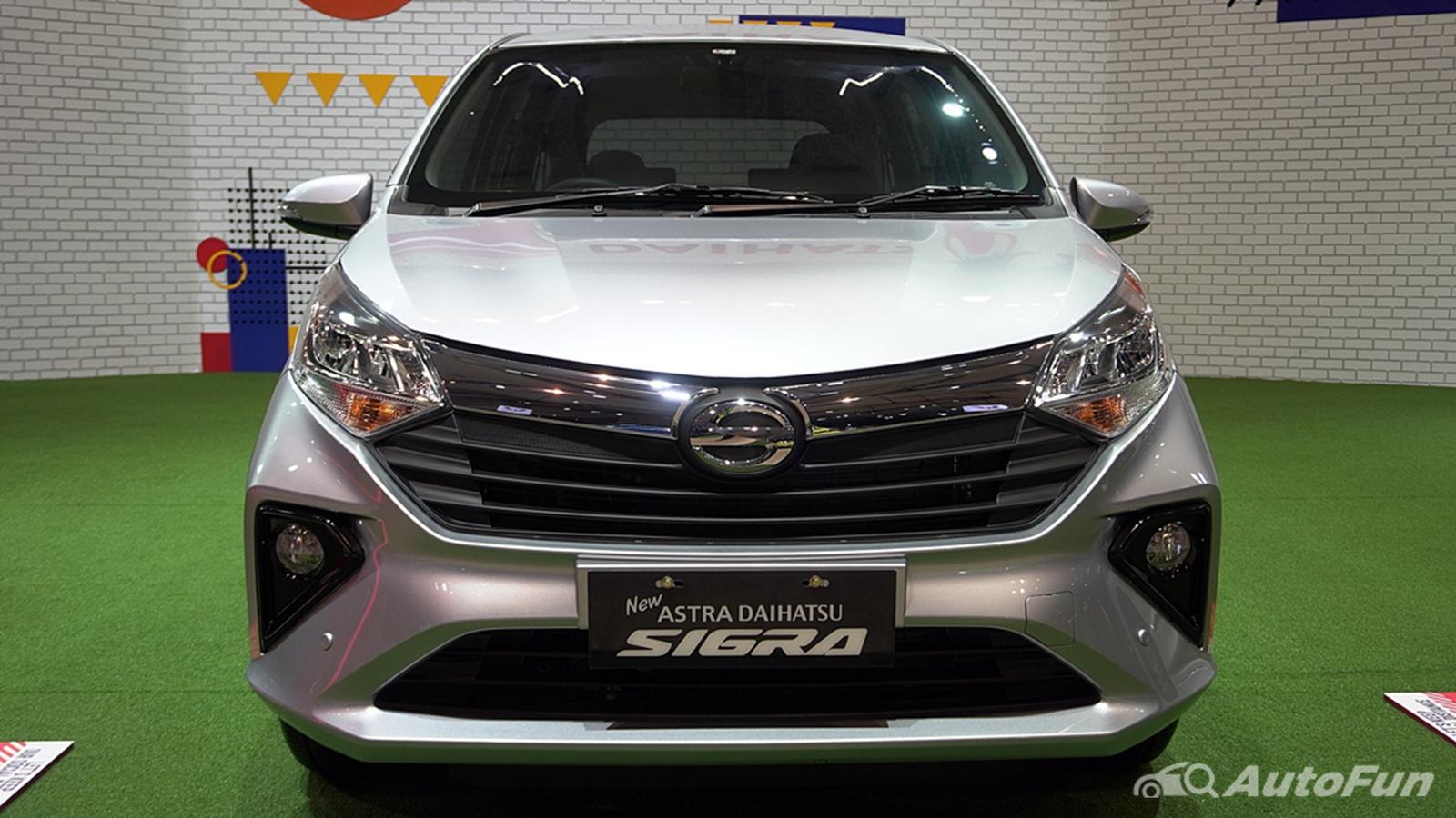 Detail Foto Mobil Daihatsu Sigra Nomer 42