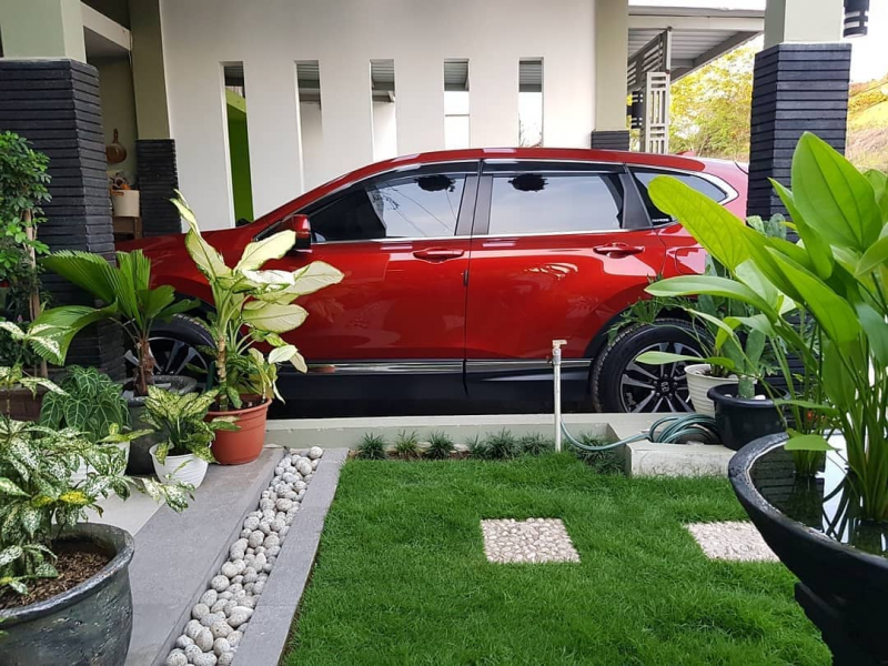 Detail Foto Mobil Depan Rumah Nomer 55