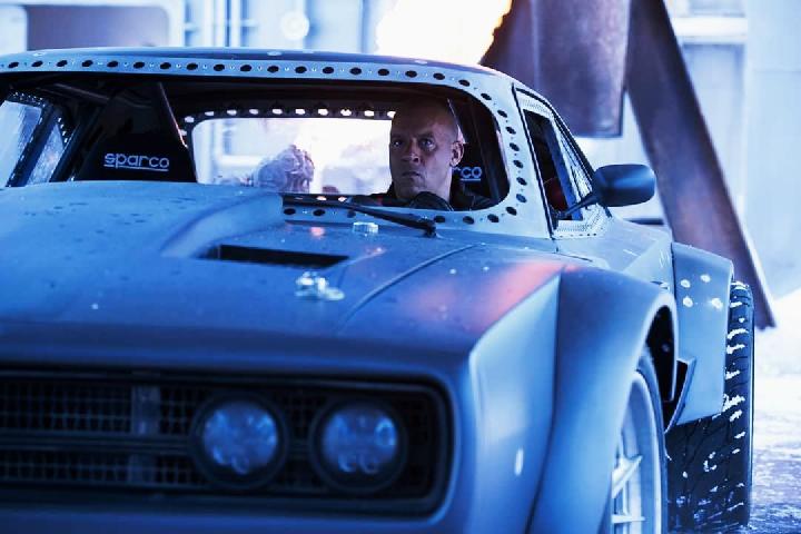 Detail Foto Mobil Dominic Toretto Nomer 55