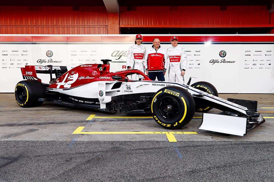 Detail Foto Mobil F1 Terbaru Nomer 35