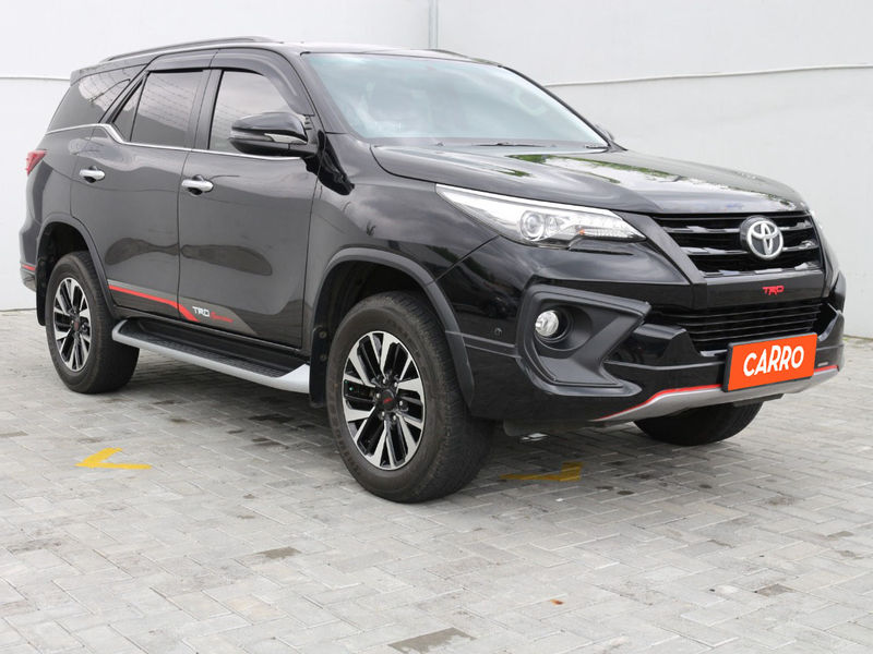 Detail Foto Mobil Fortuner Nomer 56