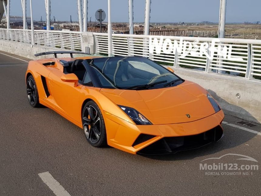 Detail Foto Mobil Gallardo Nomer 20