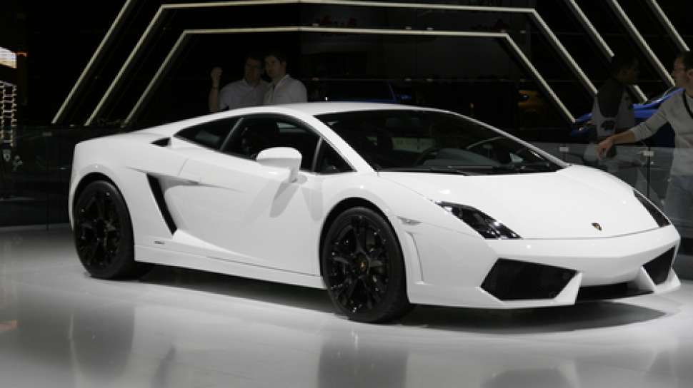 Detail Foto Mobil Gallardo Nomer 27