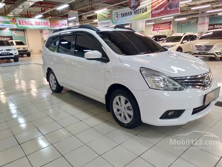 Detail Foto Mobil Grand Livina Nomer 43