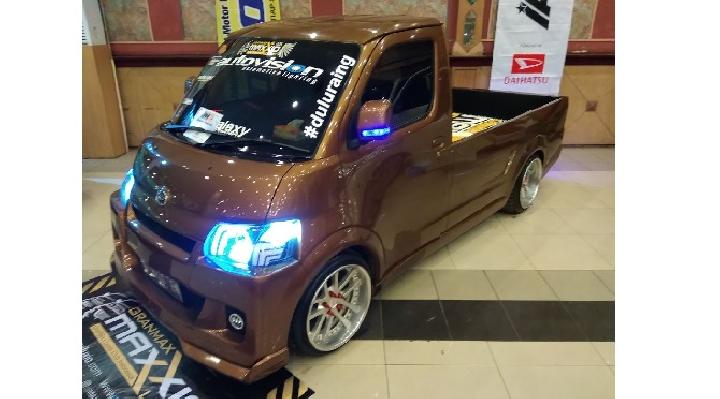 Detail Foto Mobil Grand Max Modifikasi Nomer 2