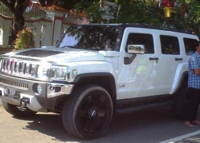 Detail Foto Mobil Hummer Nomer 24