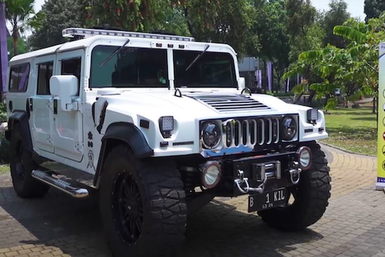 Detail Foto Mobil Hummer Nomer 35