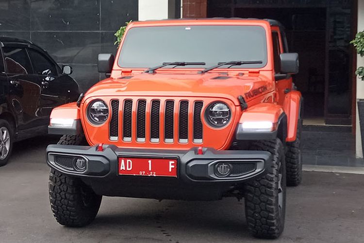 Detail Foto Mobil Jeep Nomer 56