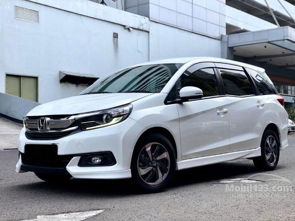 Detail Foto Mobil Mobilio Nomer 6