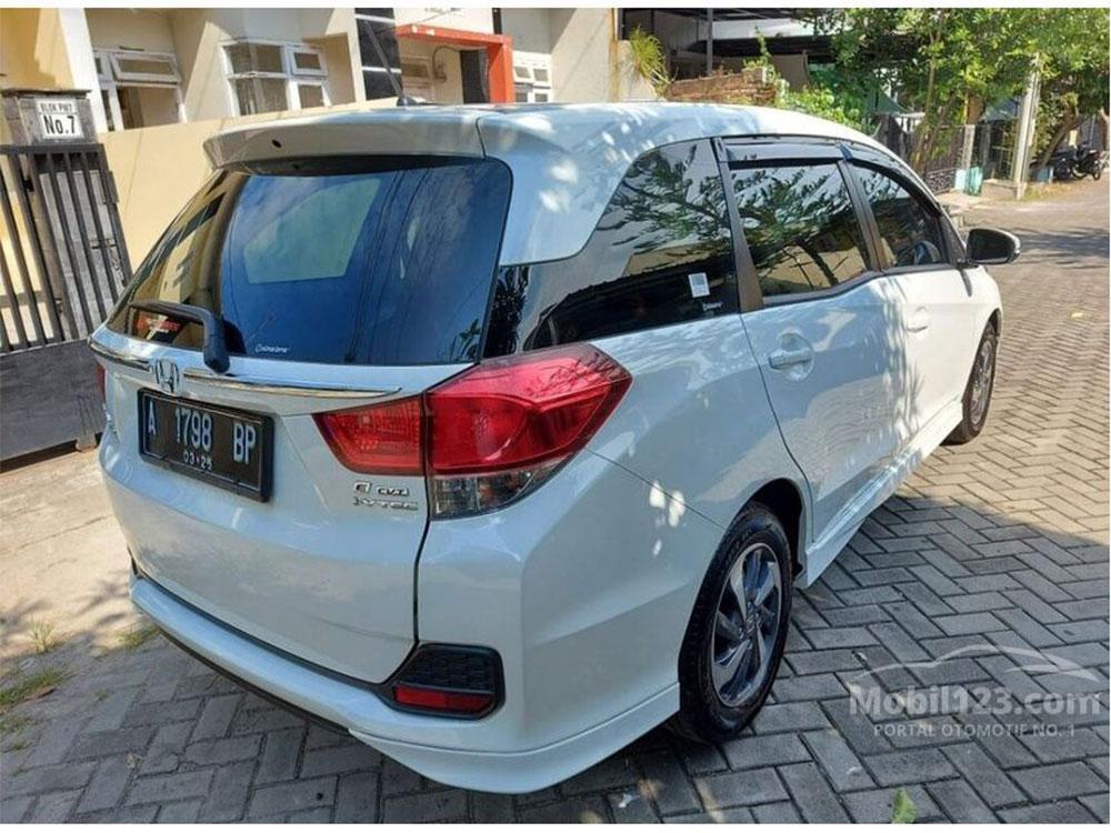 Detail Foto Mobil Mobilio Nomer 9