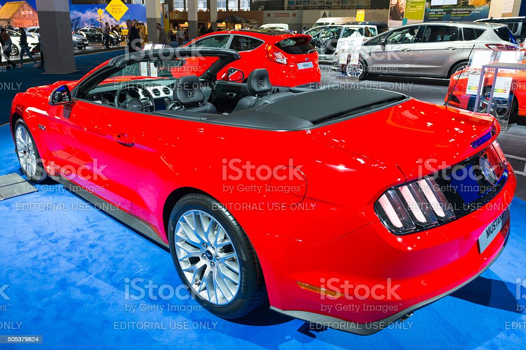 Detail Foto Mobil Mustang Gt Nomer 17