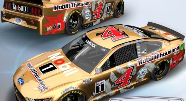 Detail Foto Mobil Nascar Nomer 35