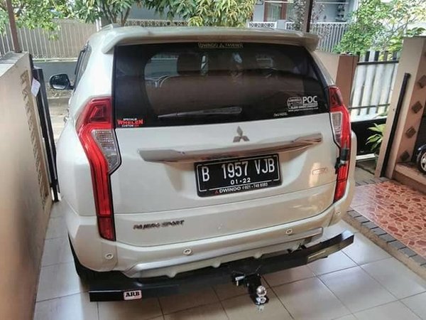 Detail Foto Mobil Pajero Sport Di Depan Rumah Nomer 19