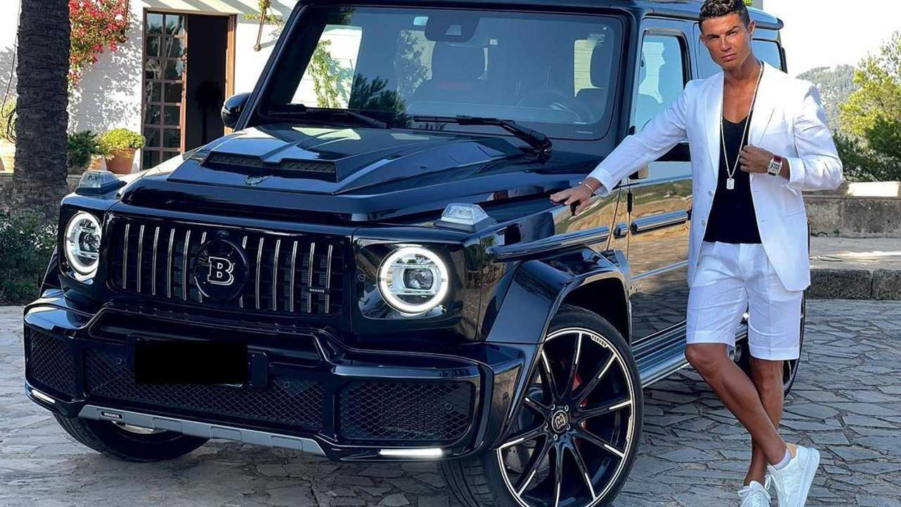 Detail Foto Mobil Ronaldo Nomer 33