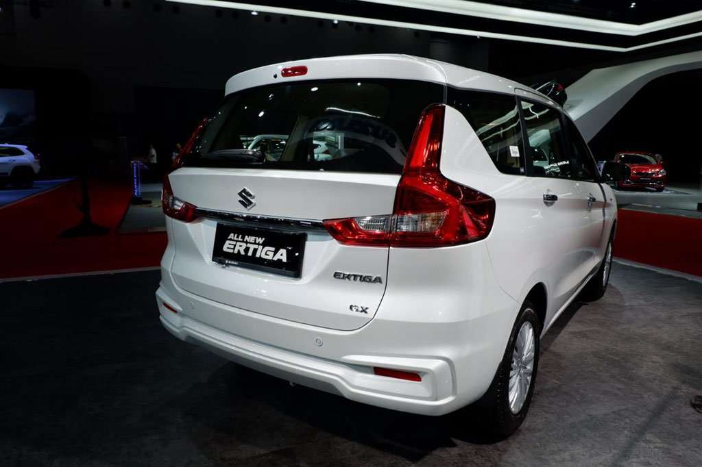 Detail Foto Mobil Suzuki Ertiga Terbaru Nomer 14