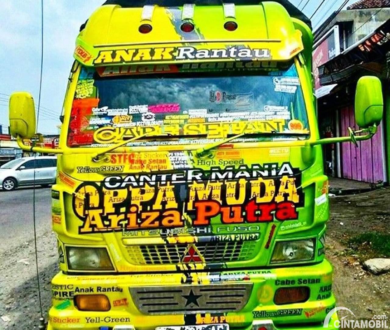 Detail Foto Mobil Truk Variasi Nomer 31