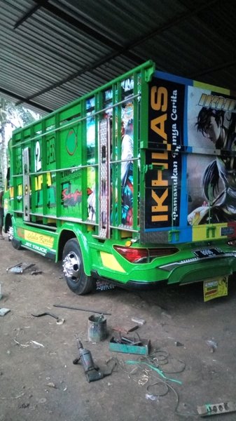 Detail Foto Mobil Truk Variasi Nomer 44