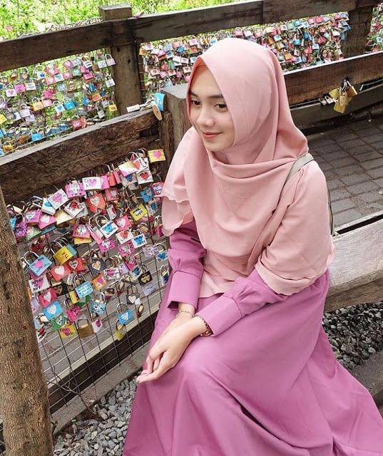 Detail Foto Model Berhijab Cantik Nomer 31