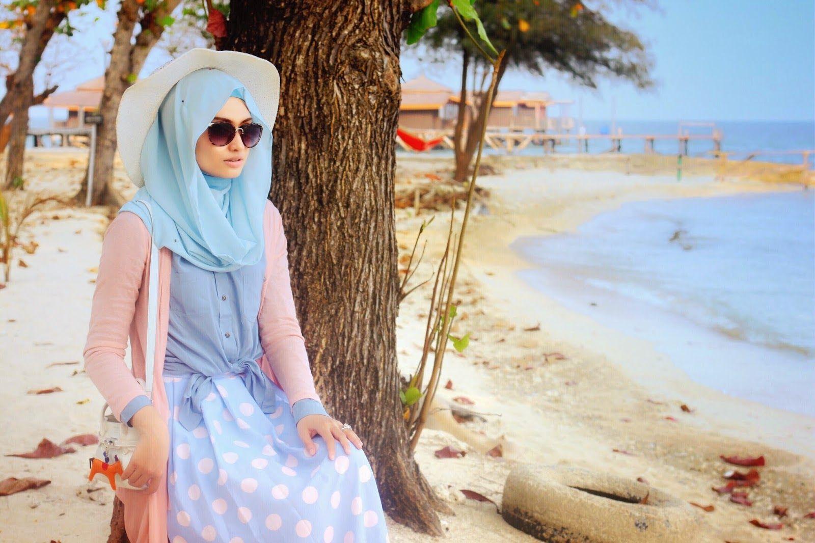 Detail Foto Model Hijab Di Pantai Nomer 48