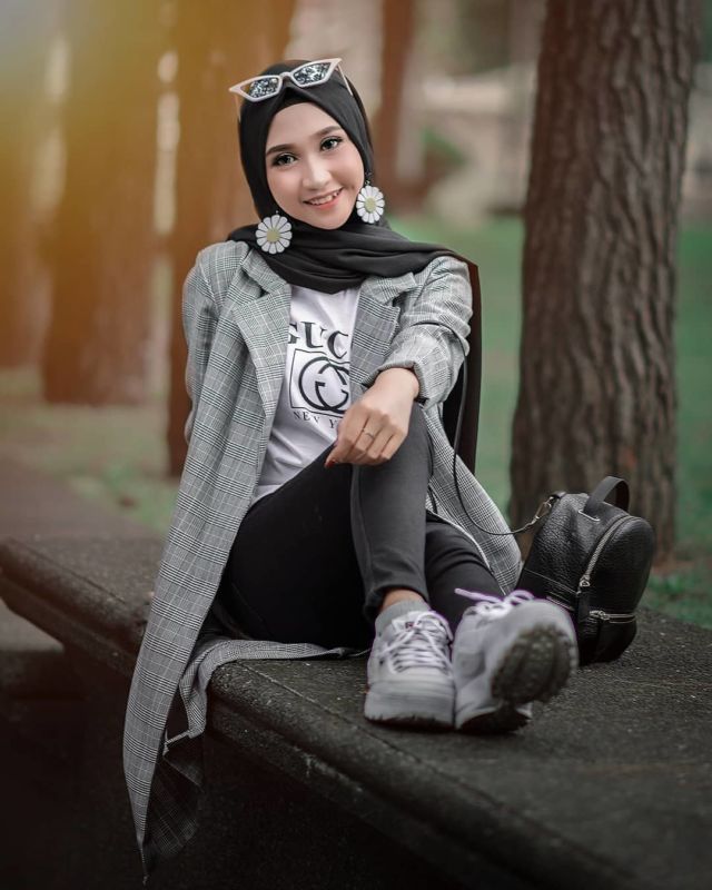 Detail Foto Model Hijab Keren Nomer 11