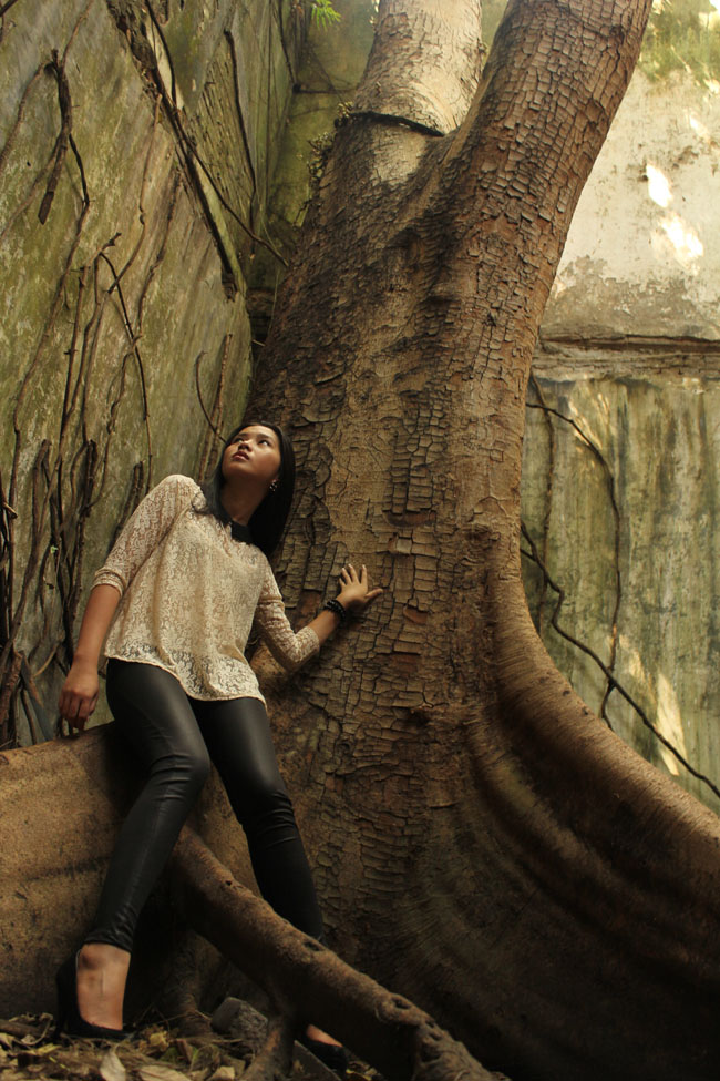 Detail Foto Model Hunting Di Hutan Nomer 43