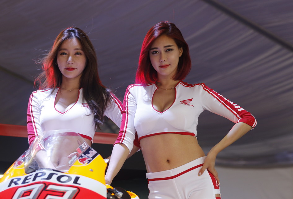 Detail Foto Model Moto Gp Nomer 3