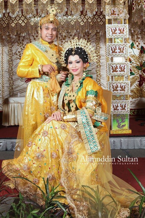 Detail Foto Model Pengantin Adat Bugis Nomer 14