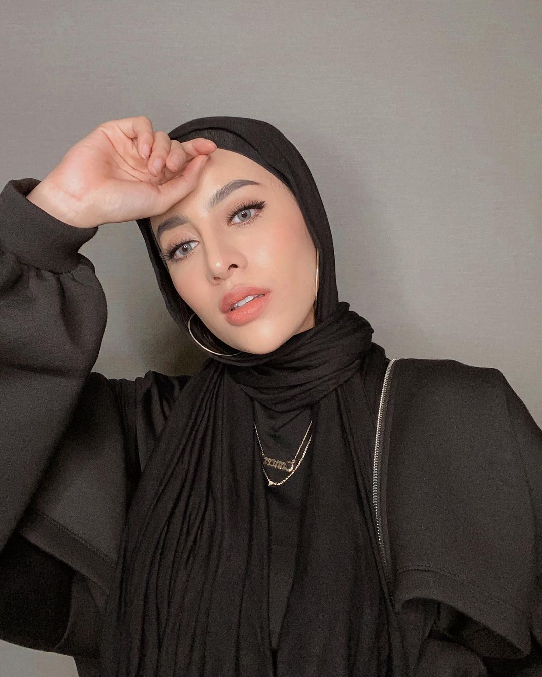 Detail Foto Model Wanita Berhijab Nomer 30