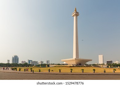 Detail Foto Monas Jakarta Nomer 58