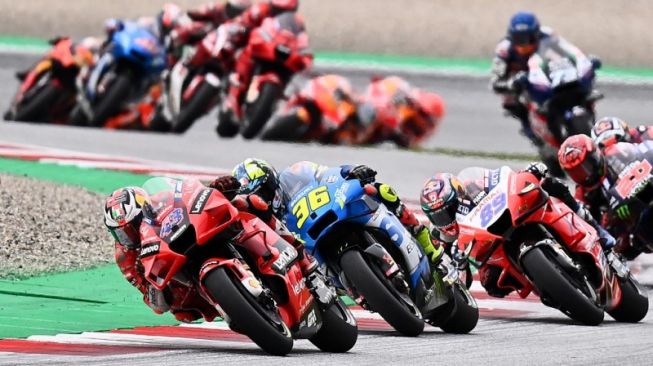 Detail Foto Motogp Terbaru Nomer 30