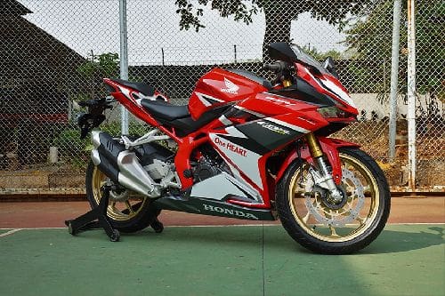 Detail Foto Motor Cbr 250 Nomer 11