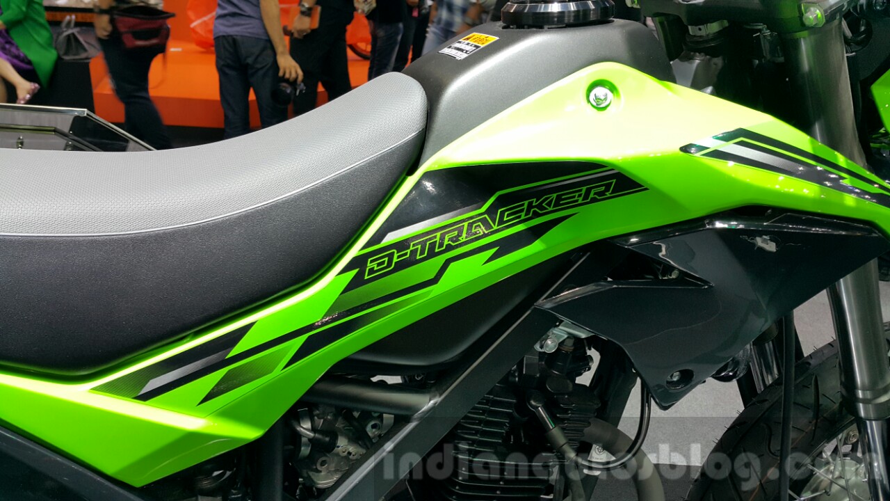 Detail Foto Motor D Tracker Nomer 40