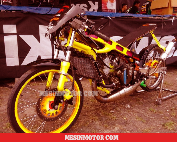 Detail Foto Motor Drag Liar Nomer 12