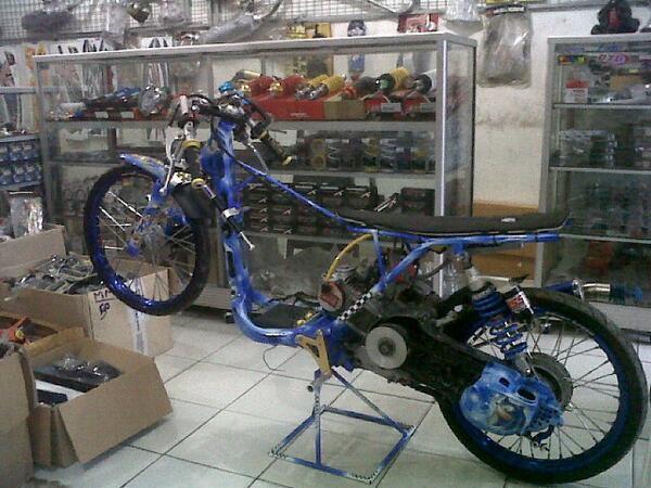 Detail Foto Motor Drag Sentul Nomer 13