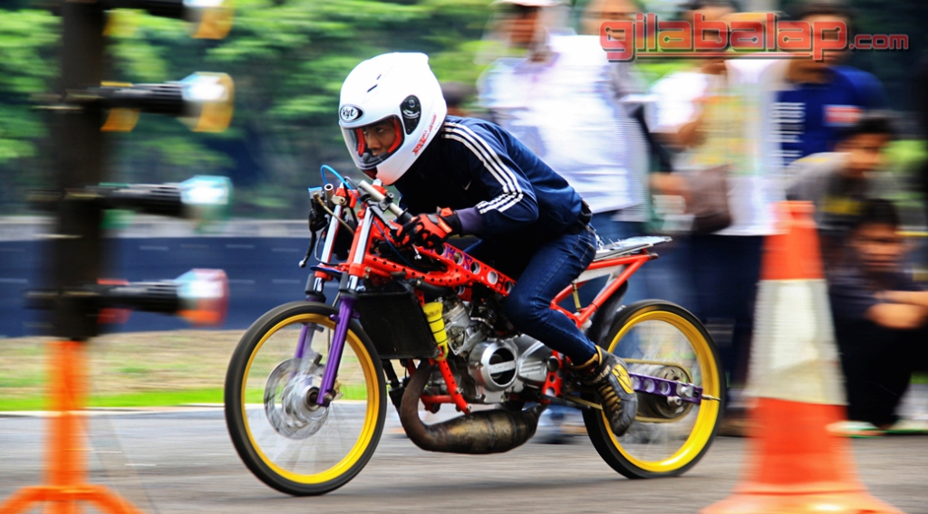 Detail Foto Motor Drag Sentul Nomer 5