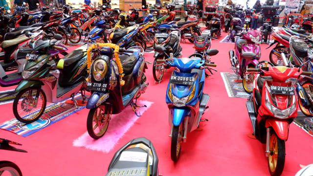 Detail Foto Motor Keren Modifikasi Nomer 45