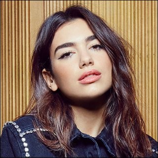 Detail Biografi Dua Lipa Nomer 38