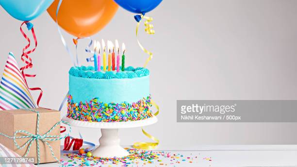 Detail Birthday Cake Pics Free Nomer 33