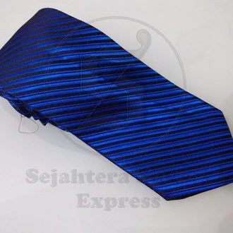 Detail Biru Elektrik Dan Navy Nomer 15