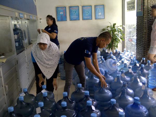 Detail Biru Water Nomer 22