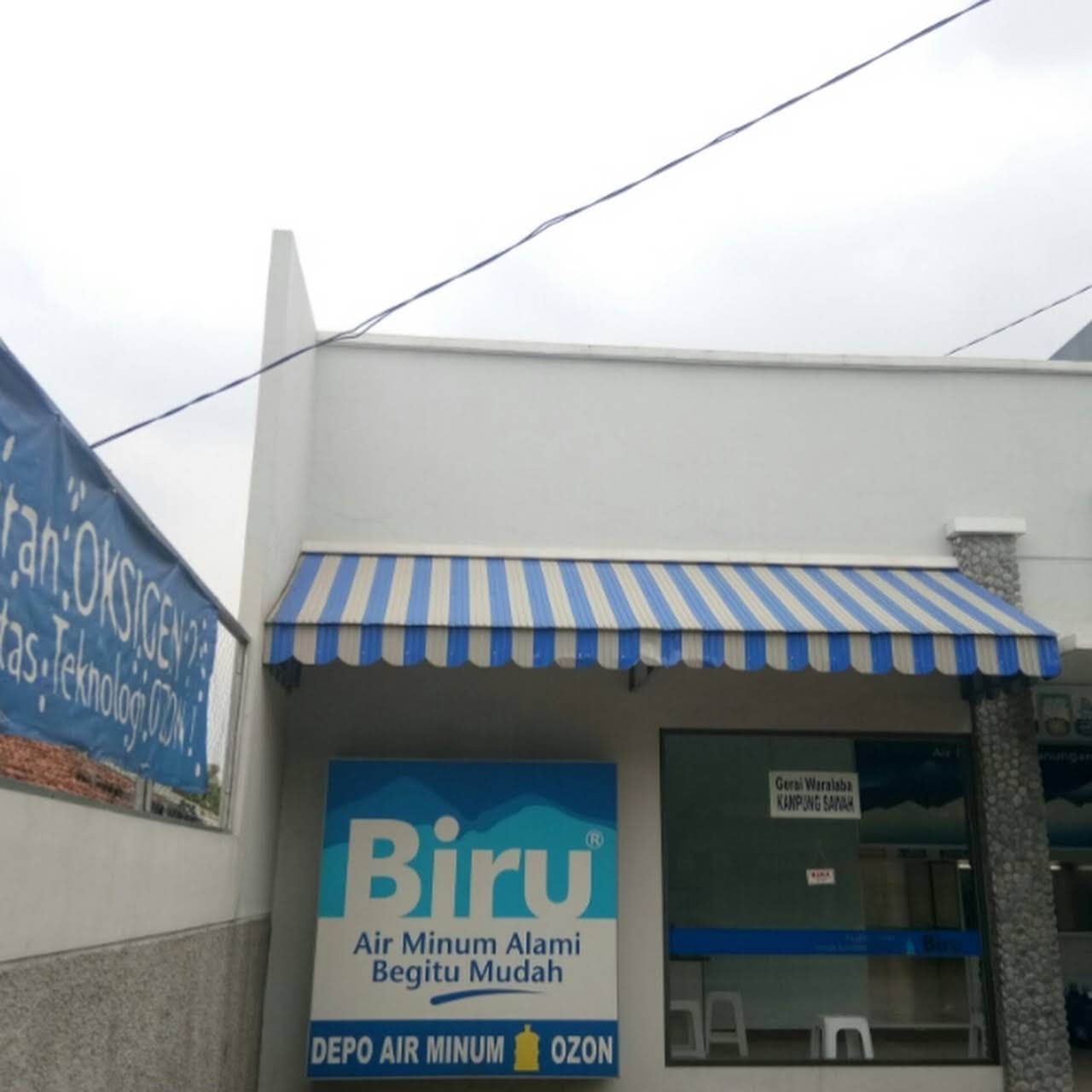 Detail Biru Water Nomer 6