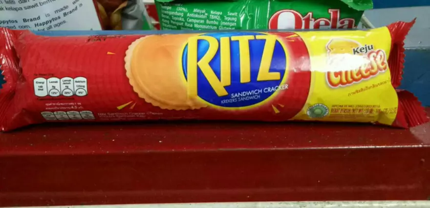 Detail Biskuit Ritz Keju Nomer 29