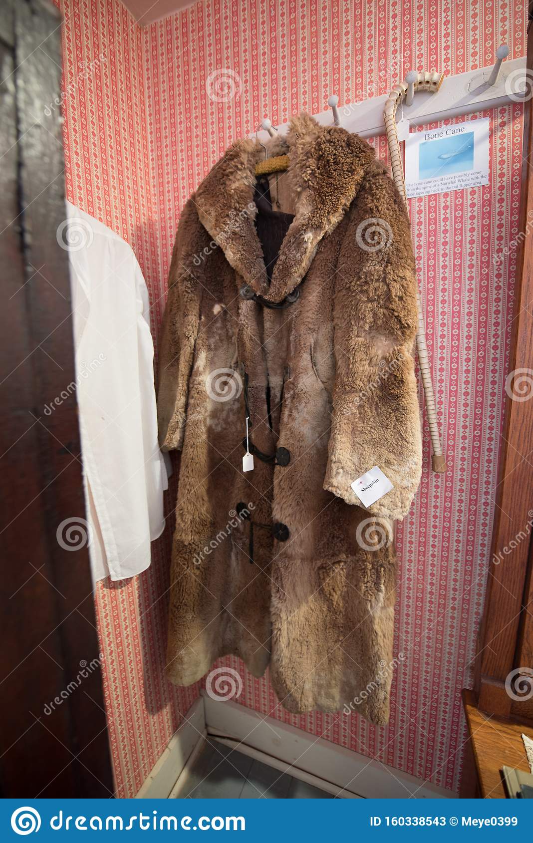 Detail Bison Fur Jacket Nomer 25