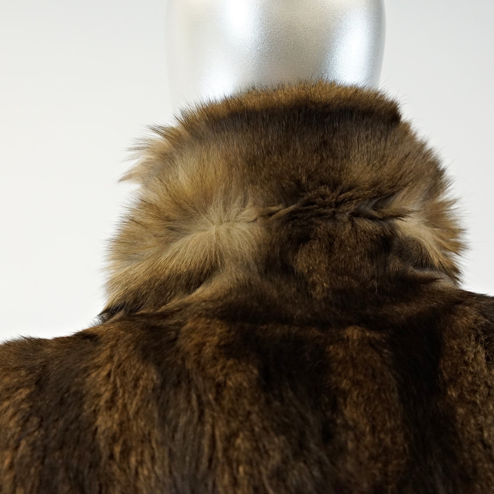 Detail Bison Fur Jacket Nomer 48