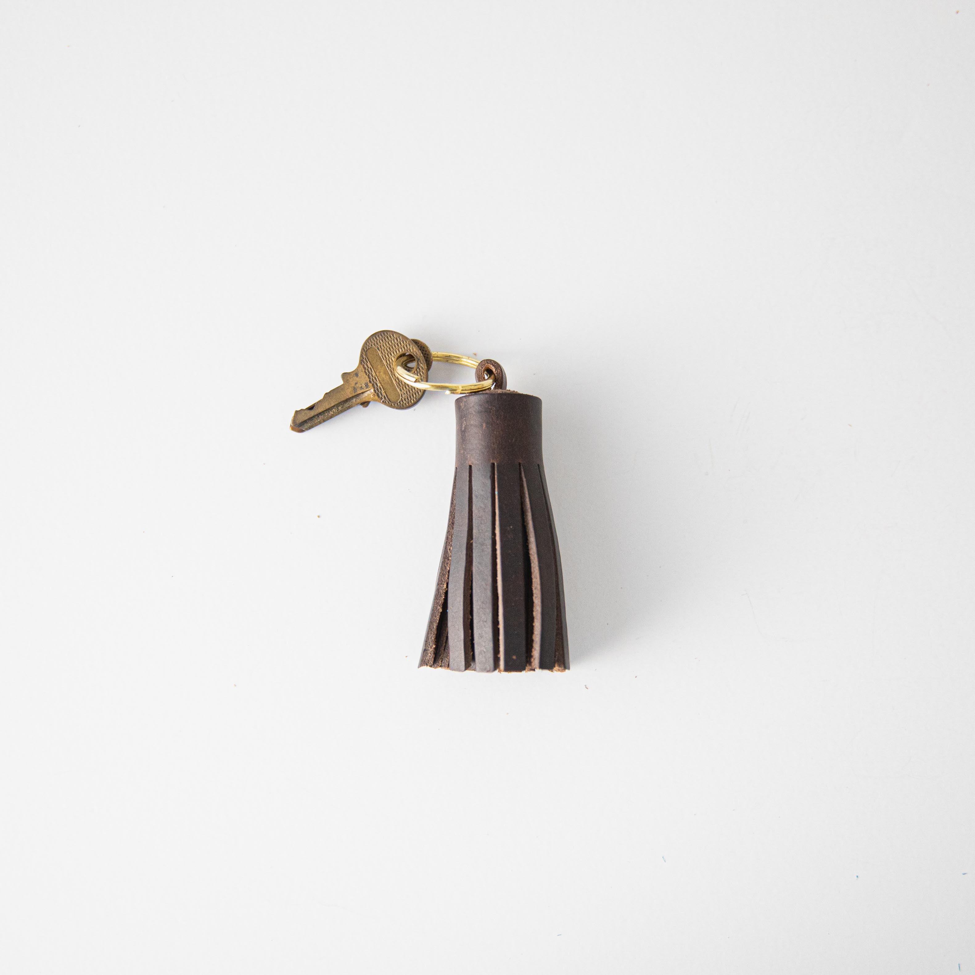 Detail Bison Keychain Nomer 40