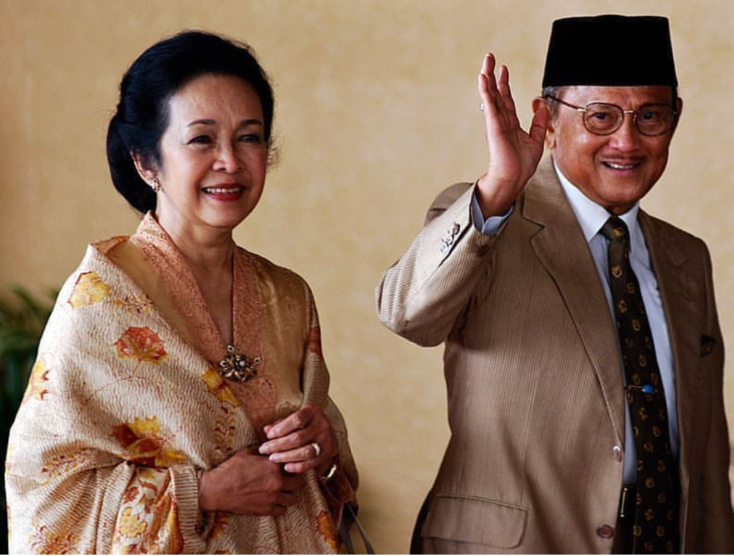 Detail Bj Habibie Png Nomer 37