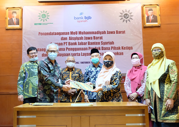 Detail Bjb Syariah Logo Nomer 22