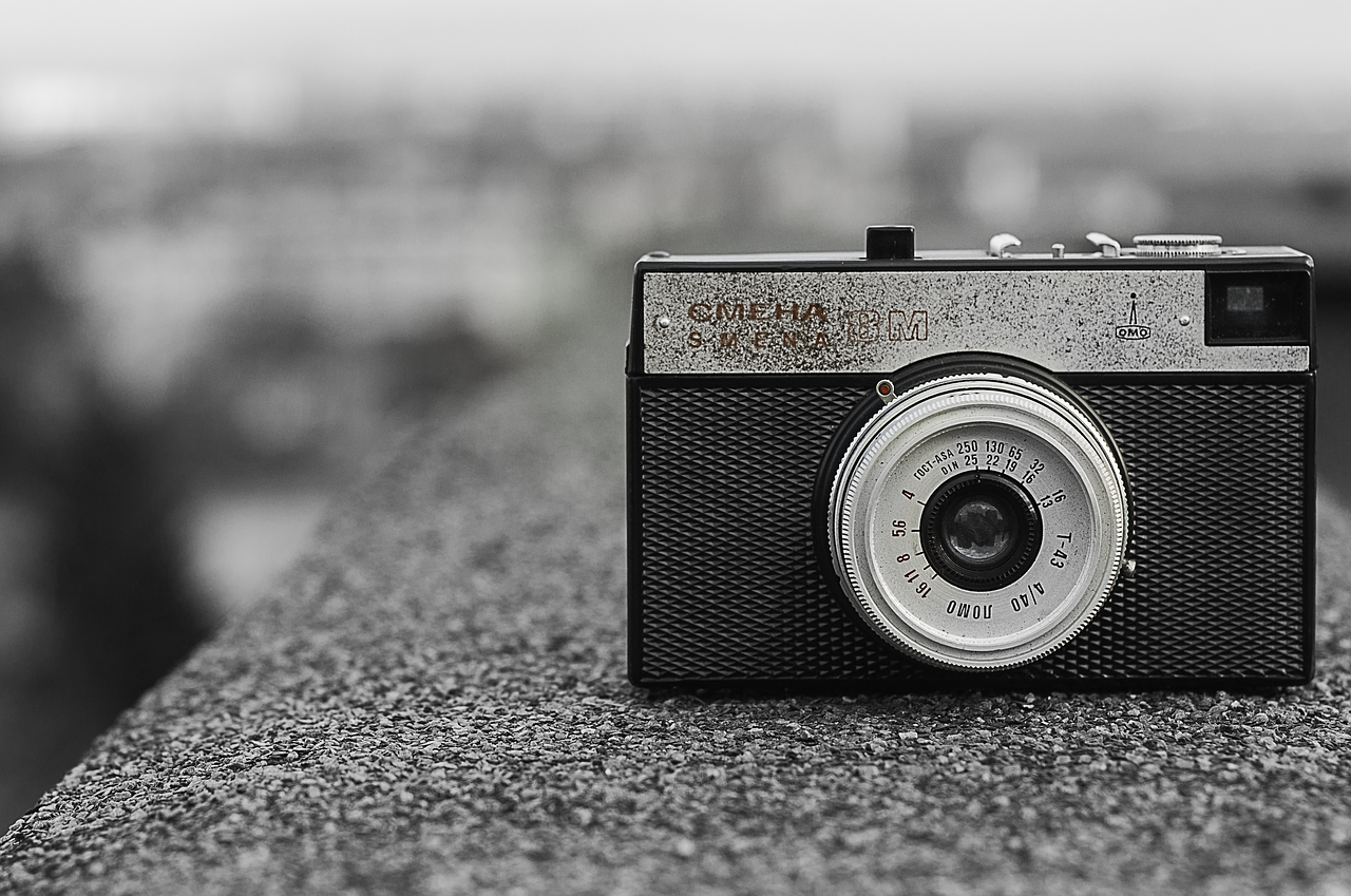 Detail Black And White Camera Nomer 34