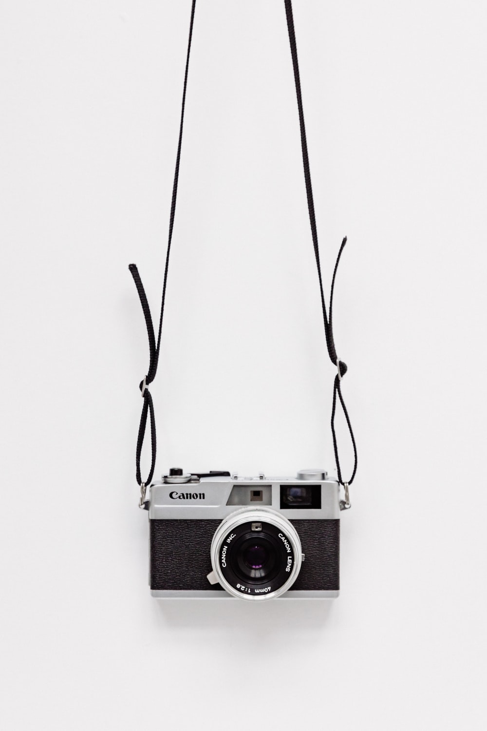 Detail Black And White Camera Nomer 10