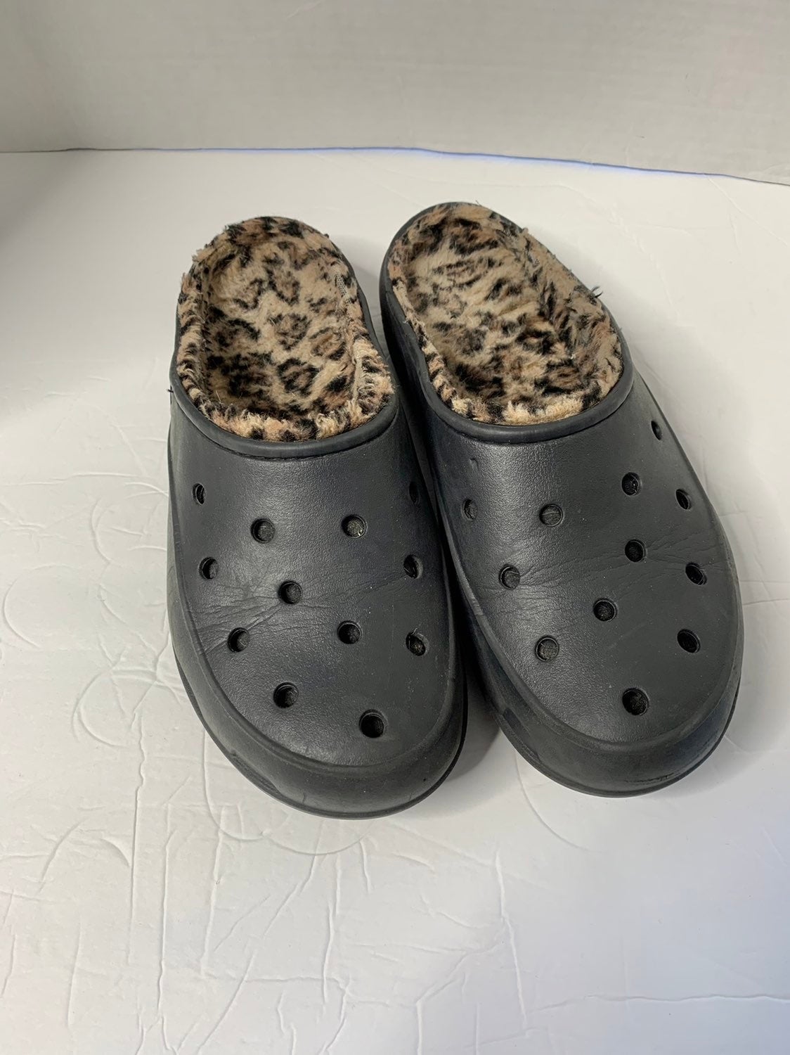 Detail Black Crocs With Cheetah Fur Nomer 55